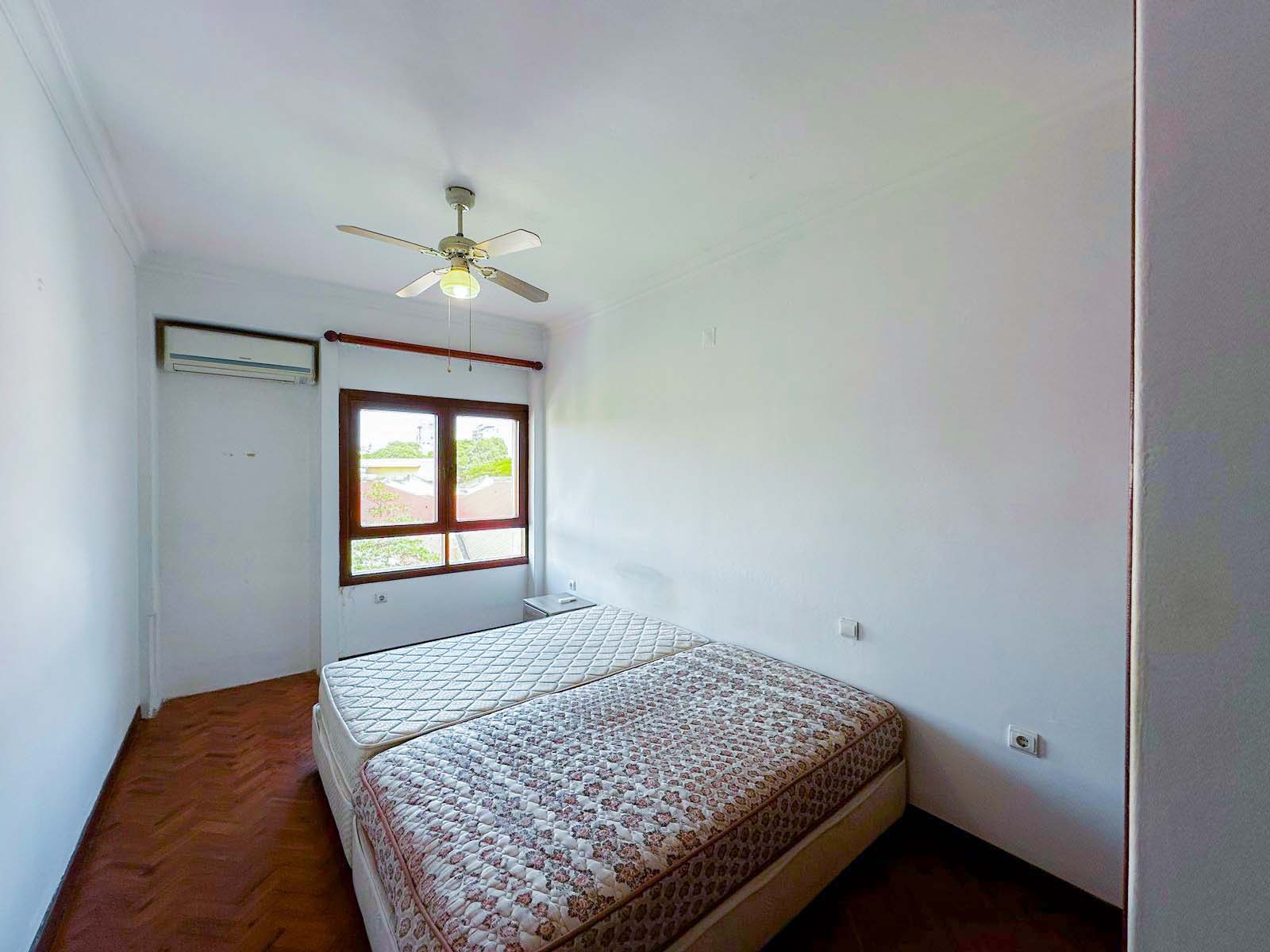 WhatsApp Image 2025-09-17 at 11.58.42