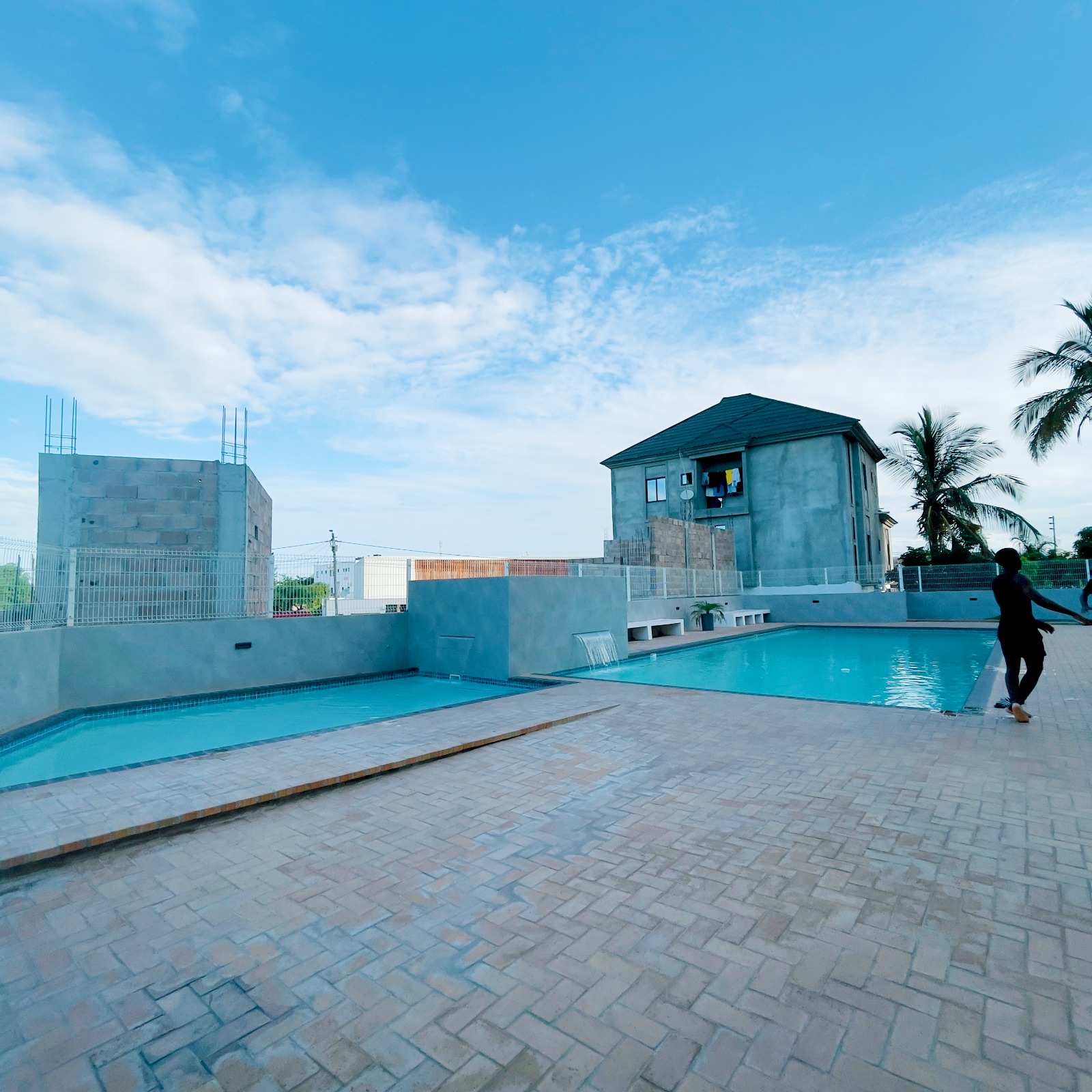 WhatsApp Image 2025-09-17 at 12.00.26