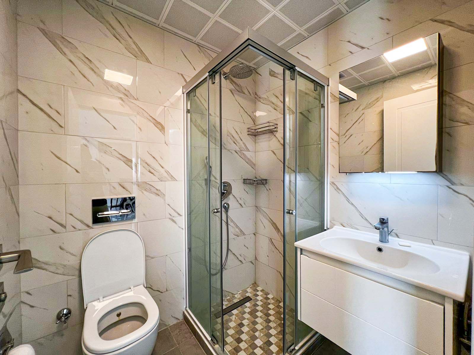 WhatsApp Image 2025-09-17 at 12.02.02 (1)