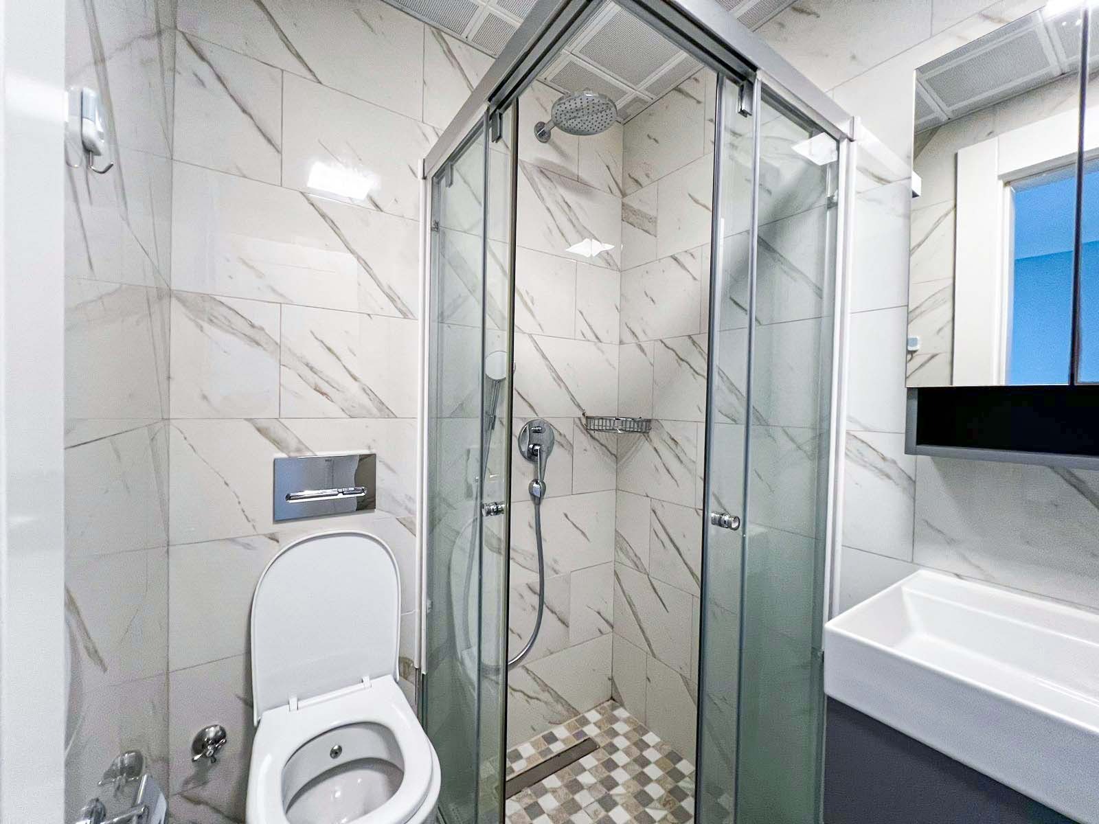 WhatsApp Image 2025-09-17 at 12.02.04