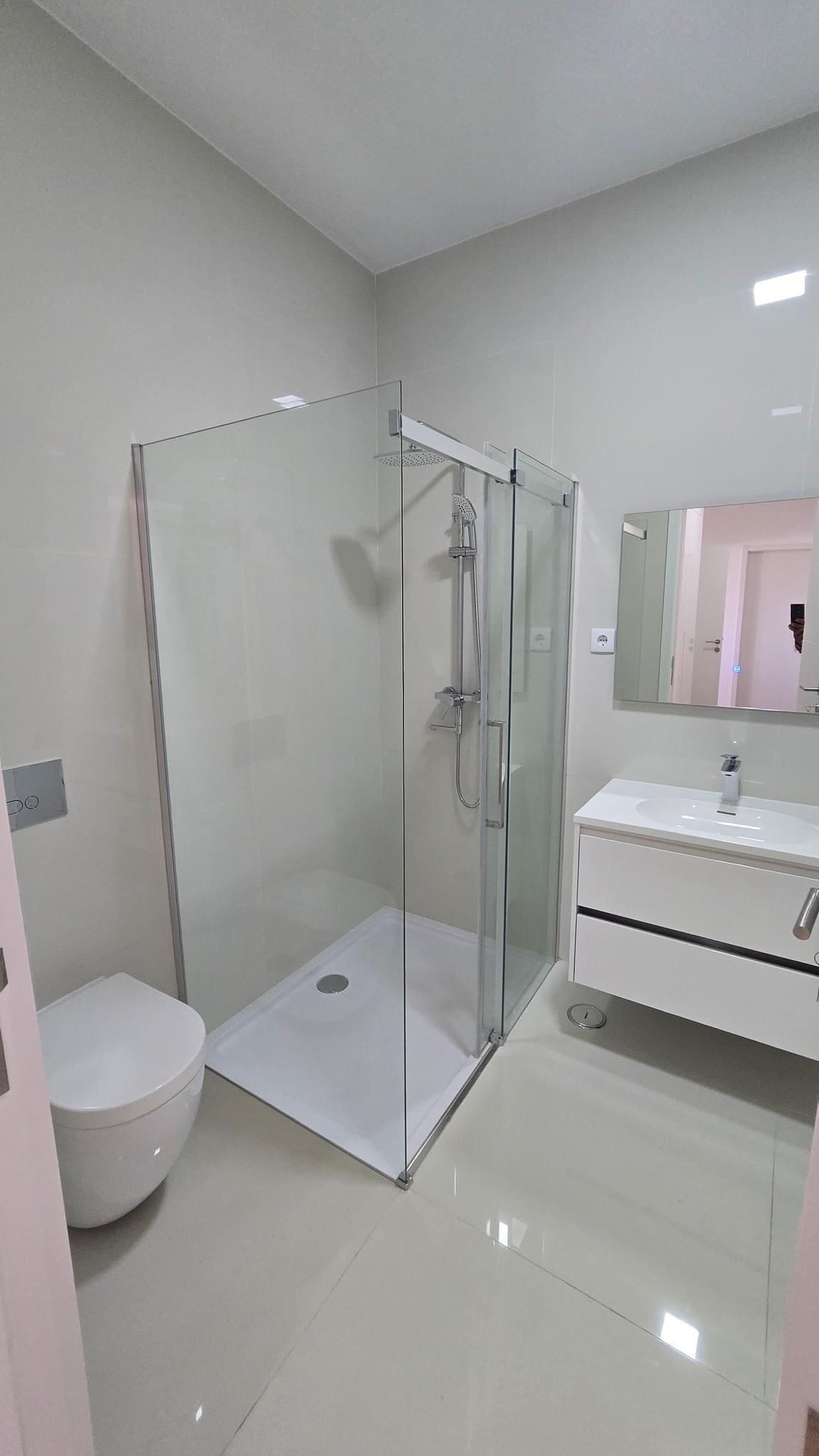 WhatsApp Image 2025-09-23 at 09.14.24