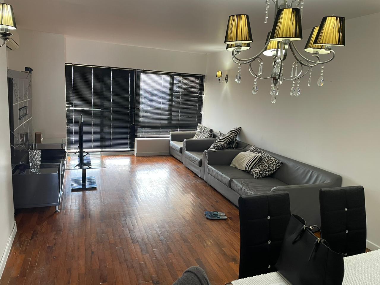 WhatsApp Image 2025-09-27 at 16.00.22