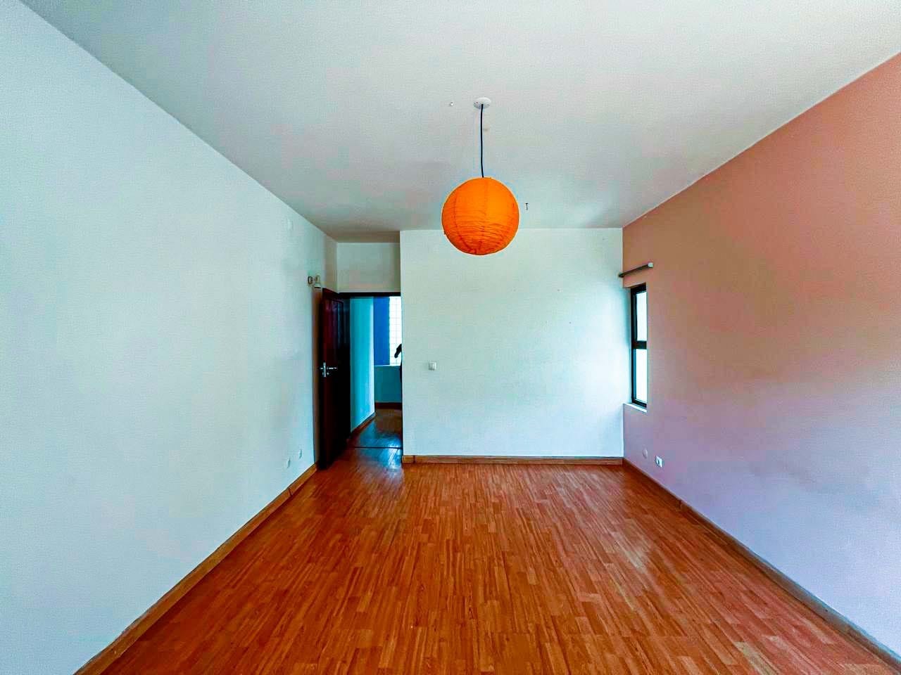 WhatsApp Image 2025-09-27 at 16.37.10 (1)