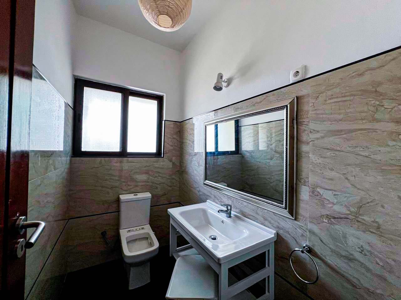 WhatsApp Image 2025-09-27 at 16.37.11 (2)