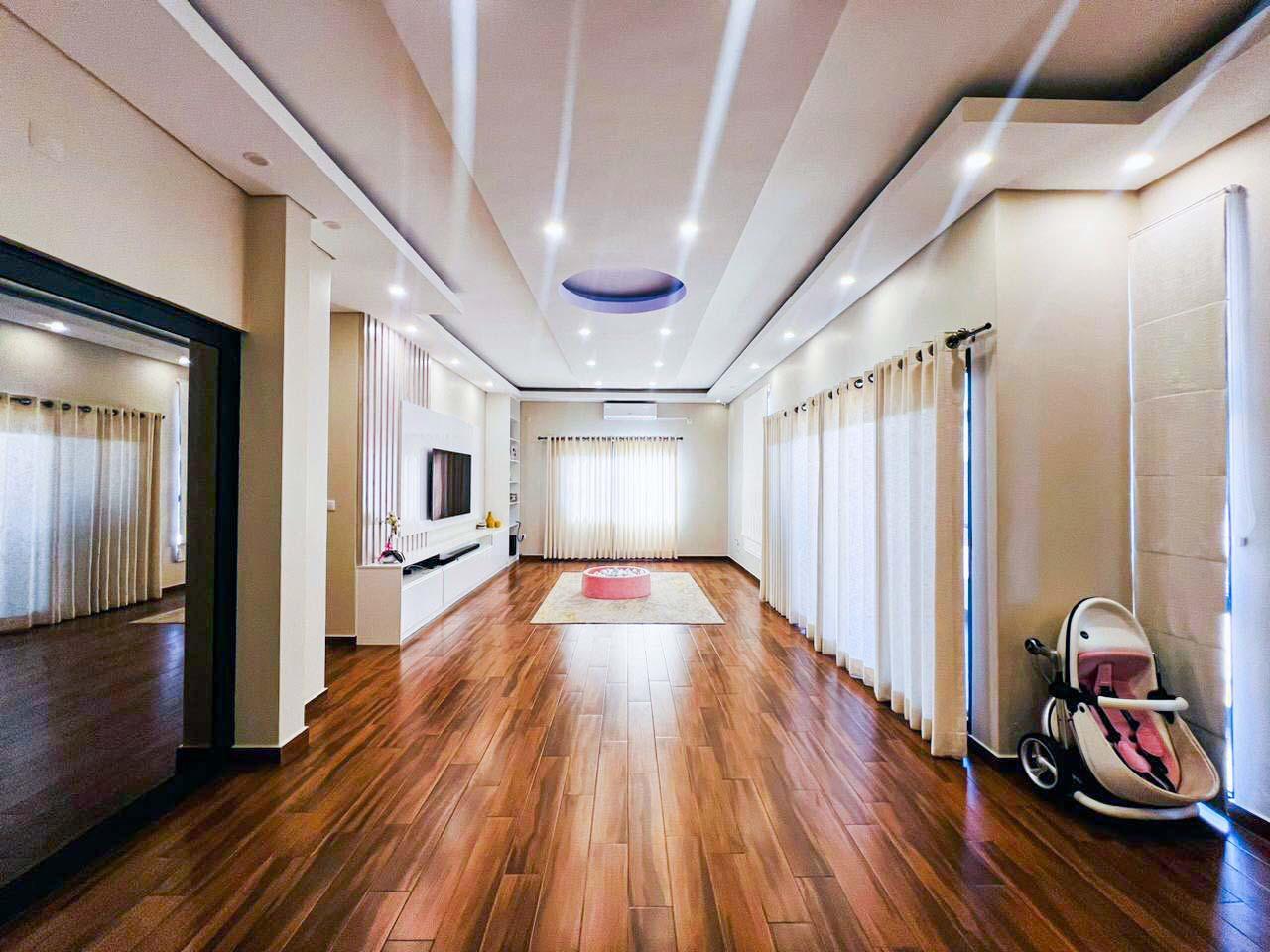 WhatsApp Image 2025-09-27 at 16.39.04 (1)