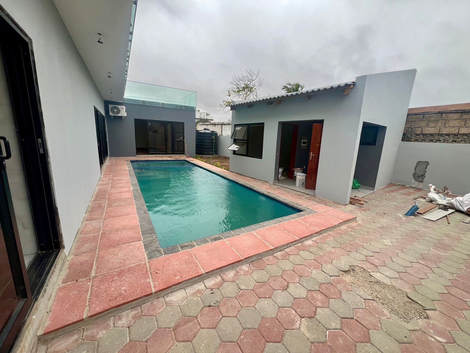 WhatsApp Image 2025-10-01 at 21.05.22