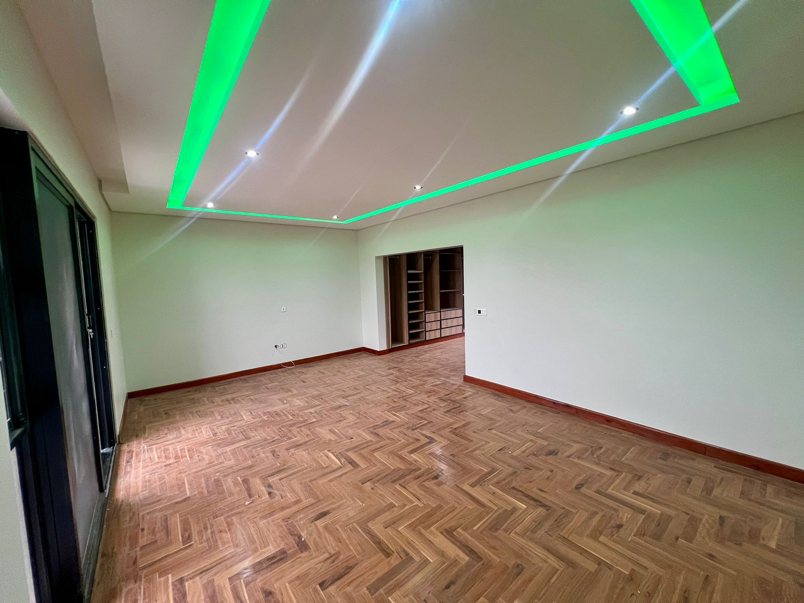 WhatsApp Image 2025-10-01 at 21.05.26