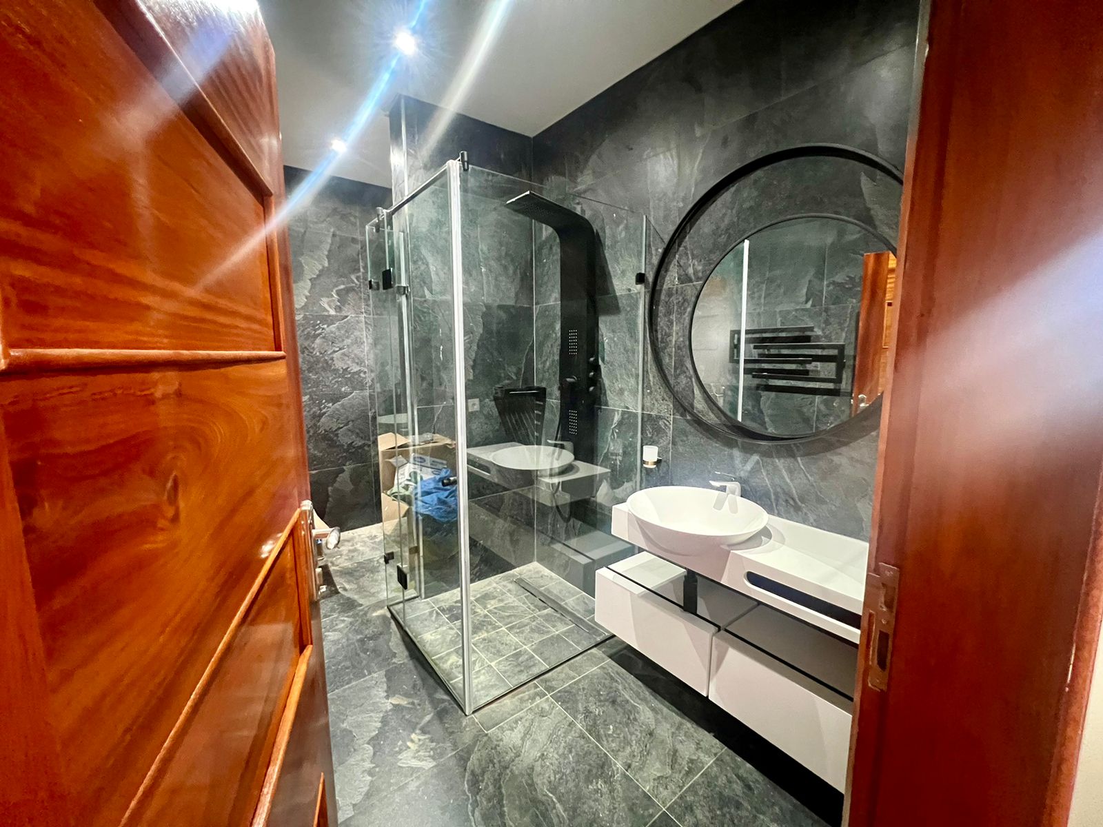 WhatsApp Image 2025-10-01 at 21.05.27