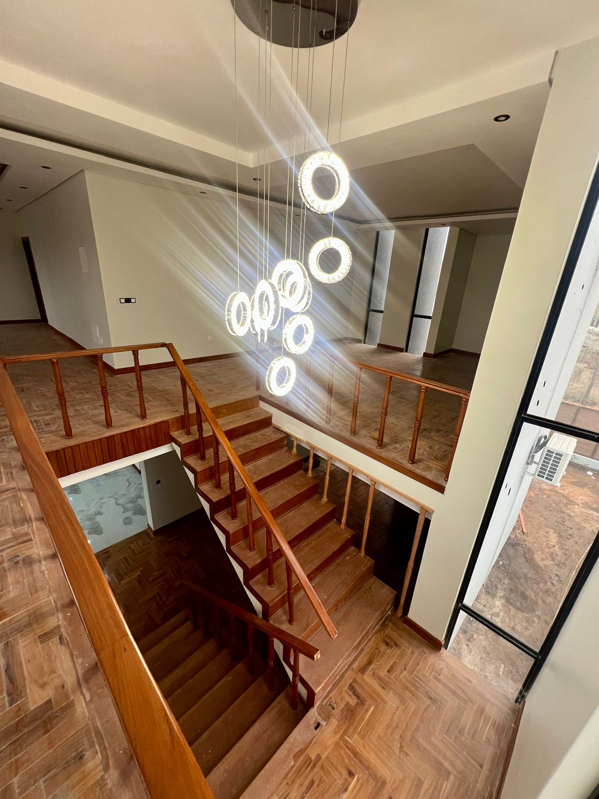 WhatsApp Image 2025-10-01 at 21.05.29 (1)