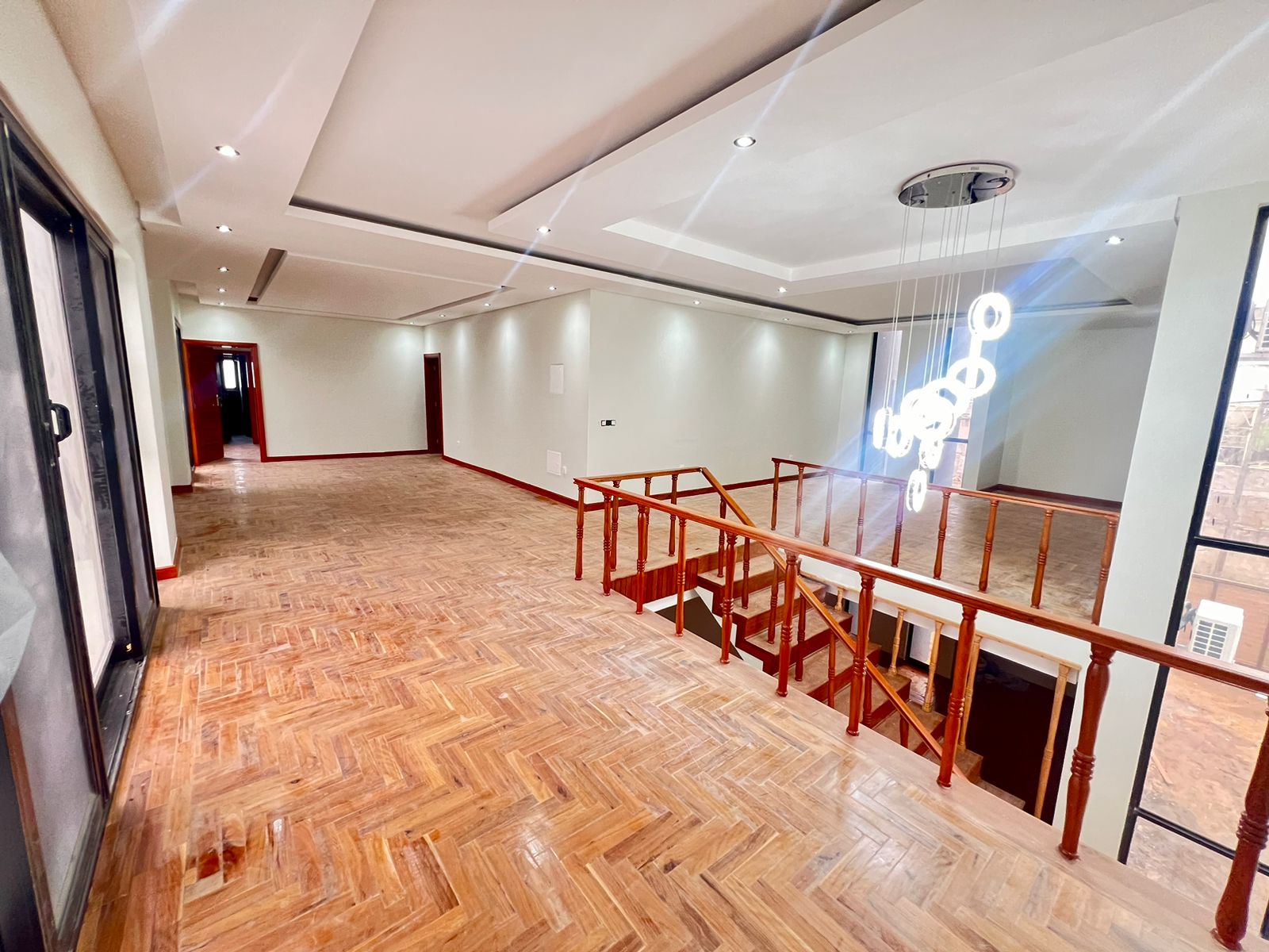 WhatsApp Image 2025-10-01 at 21.05.29