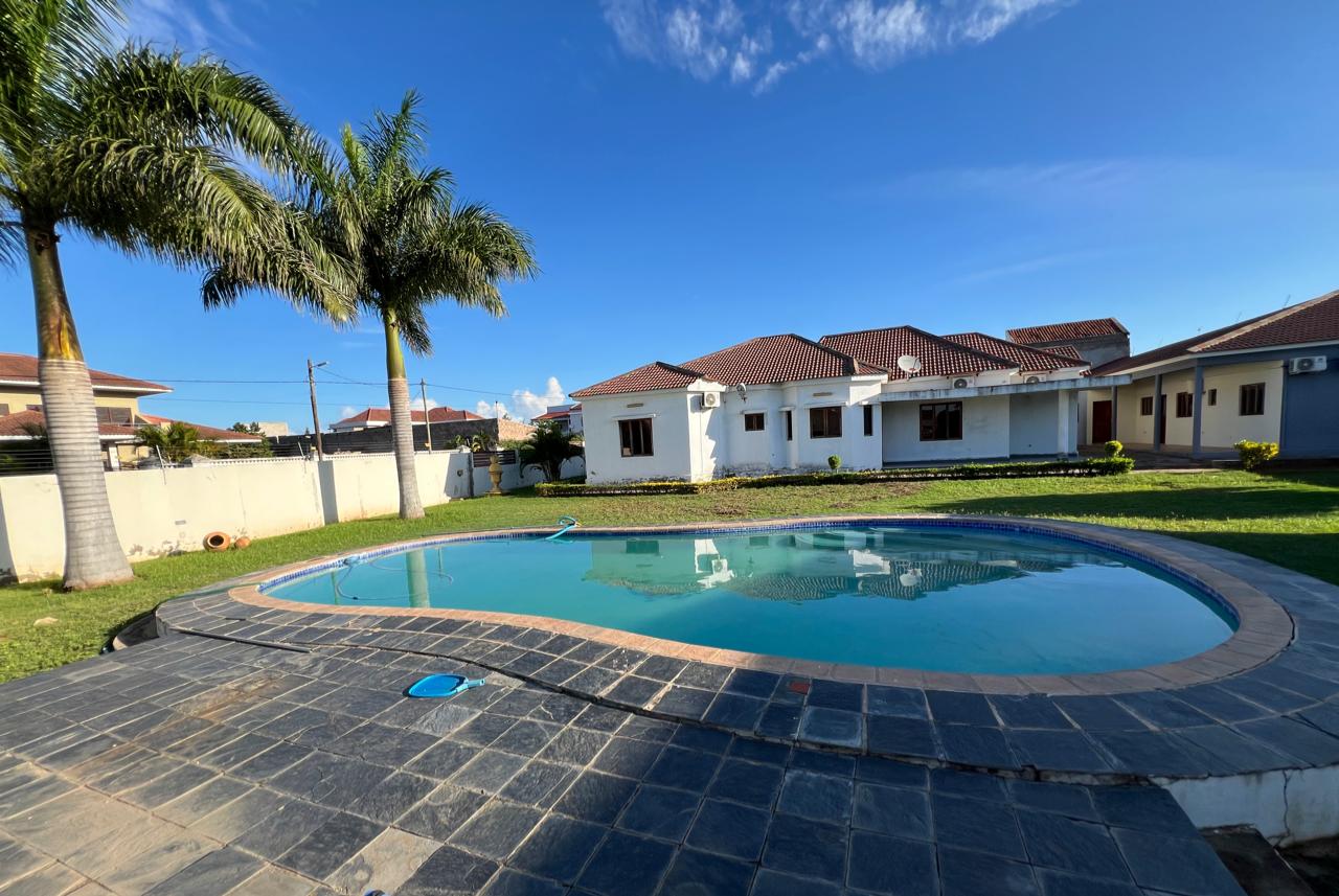 WhatsApp Image 2025-10-01 at 21.07.42 (1)