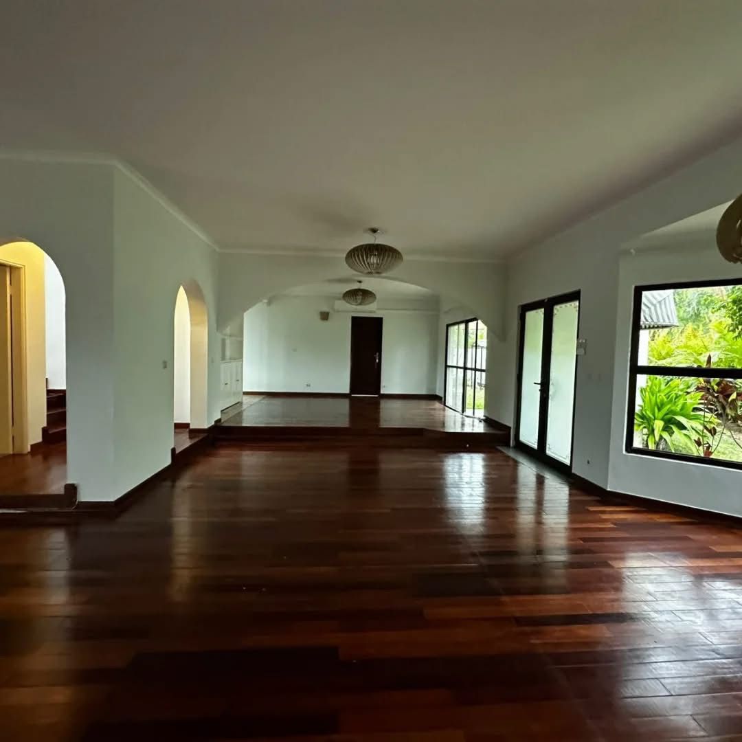 WhatsApp Image 2025-10-07 at 09.27.40 (1)