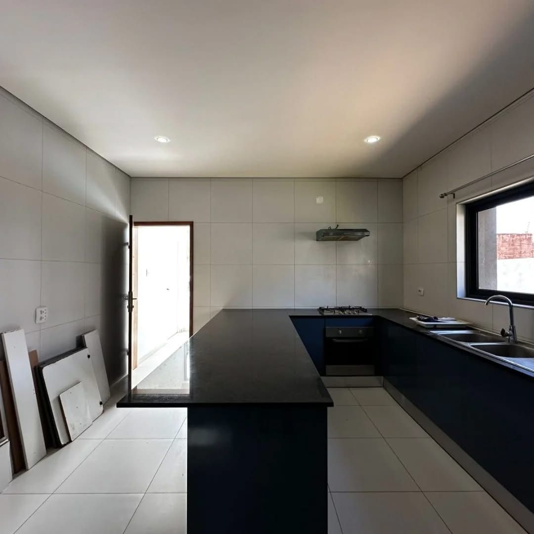 WhatsApp Image 2025-10-07 at 09.31.34 (2)