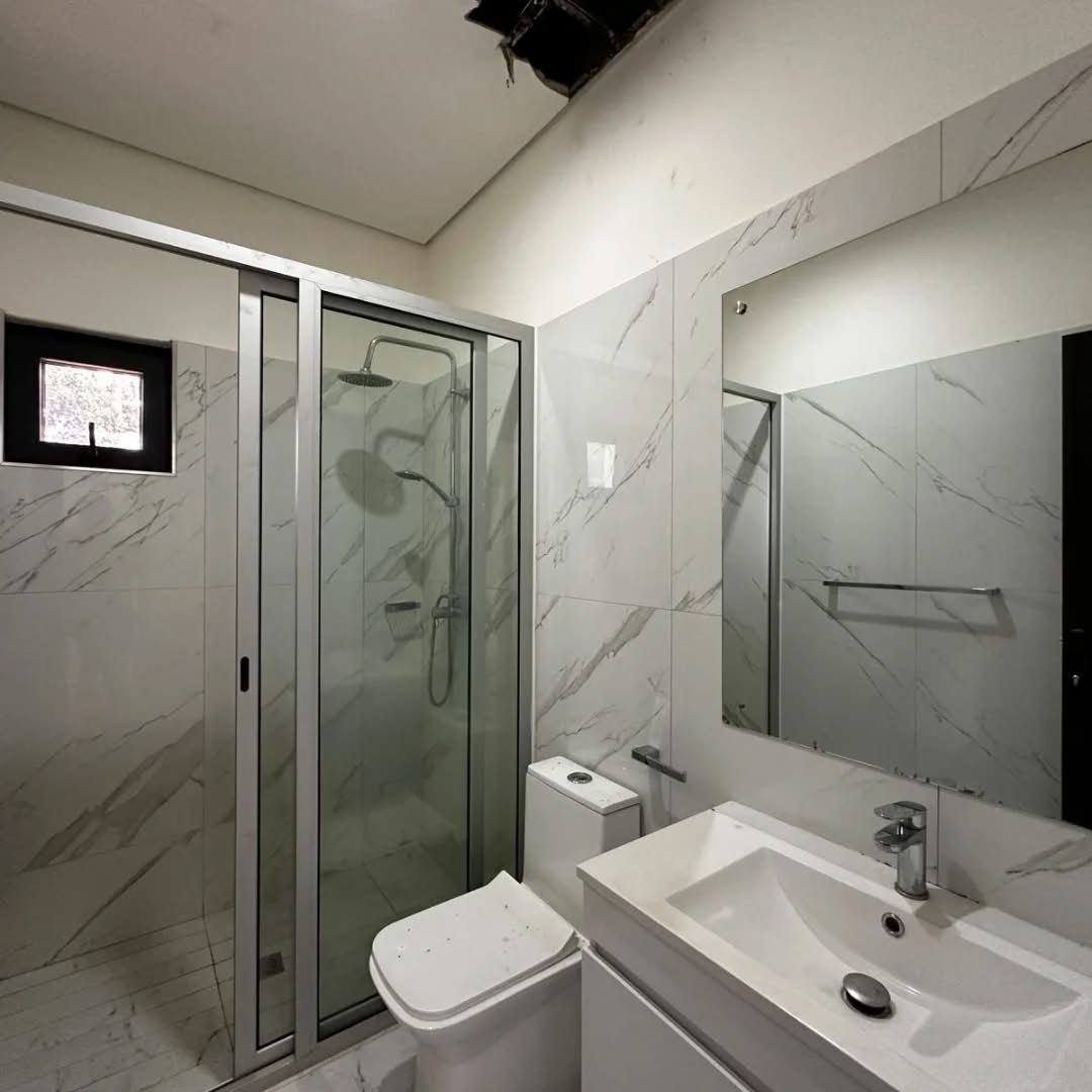 WhatsApp Image 2025-10-07 at 09.31.36