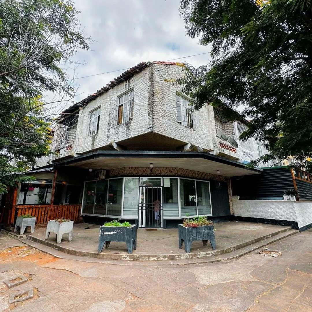 WhatsApp Image 2025-10-07 at 09.34.04