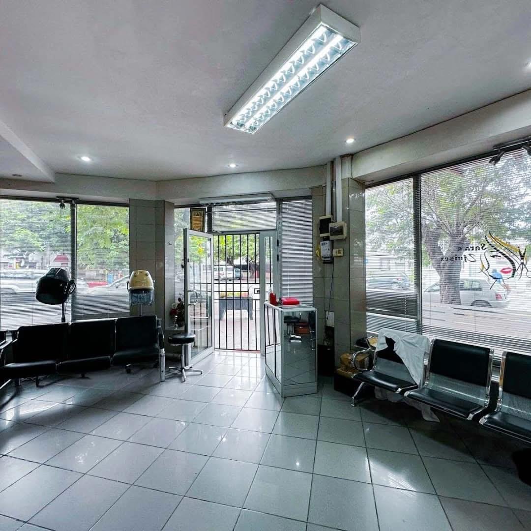 WhatsApp Image 2025-10-07 at 09.34.05 (2)