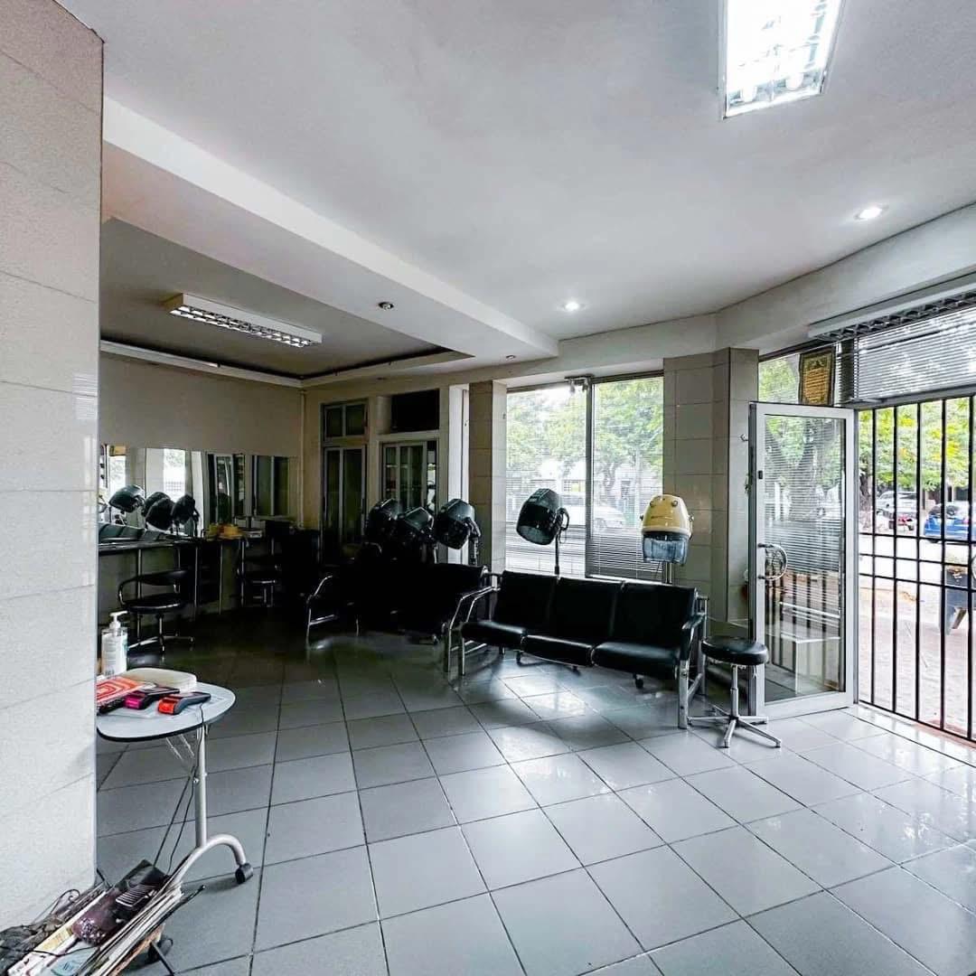 WhatsApp Image 2025-10-07 at 09.34.06 (1)