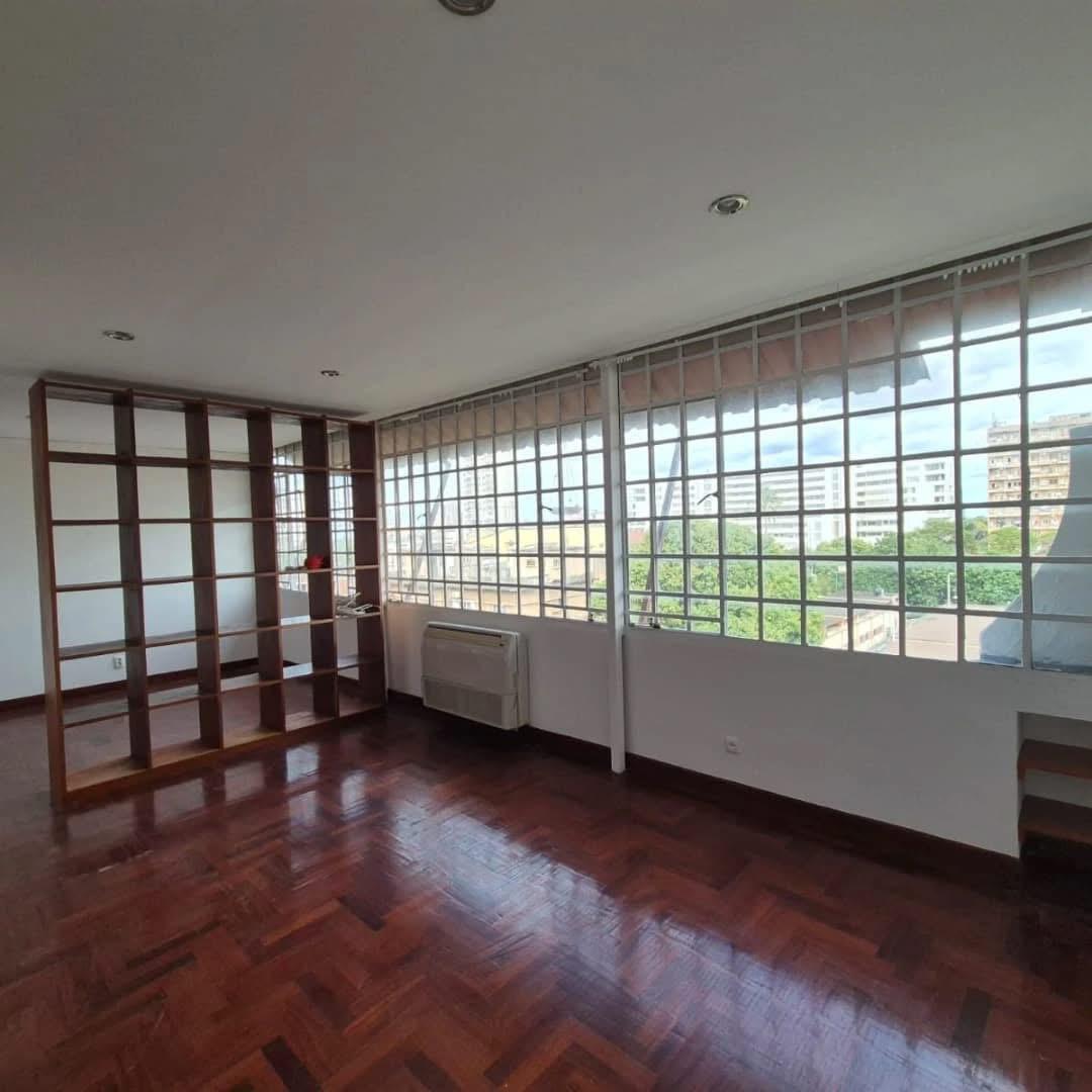 WhatsApp Image 2025-10-07 at 09.35.33