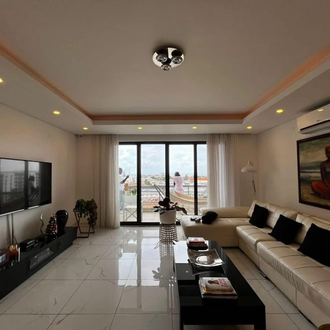 WhatsApp Image 2025-10-07 at 09.38.51 (2)