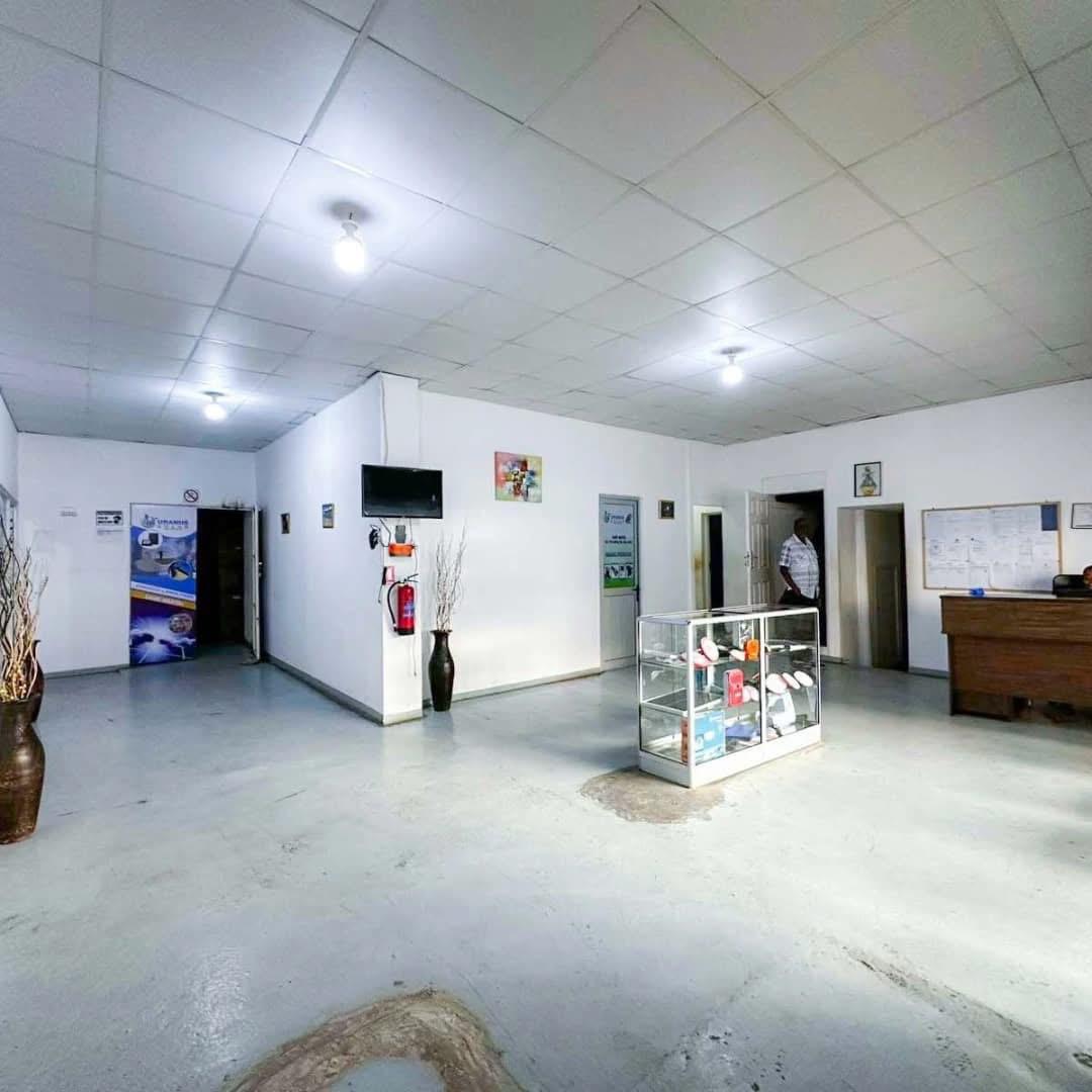 WhatsApp Image 2025-10-07 at 09.40.31