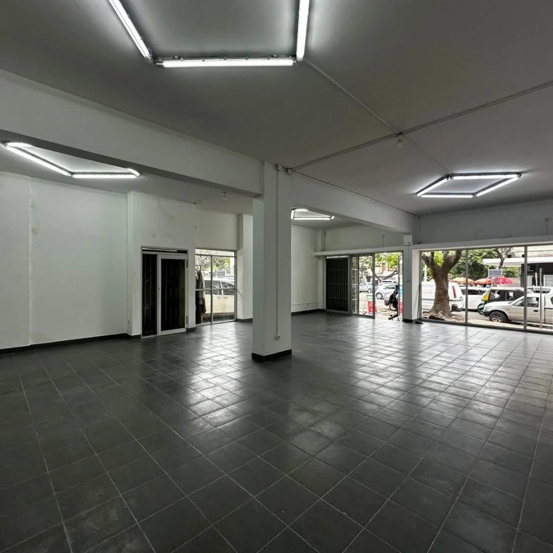 WhatsApp Image 2025-10-09 at 19.07.09 (1)