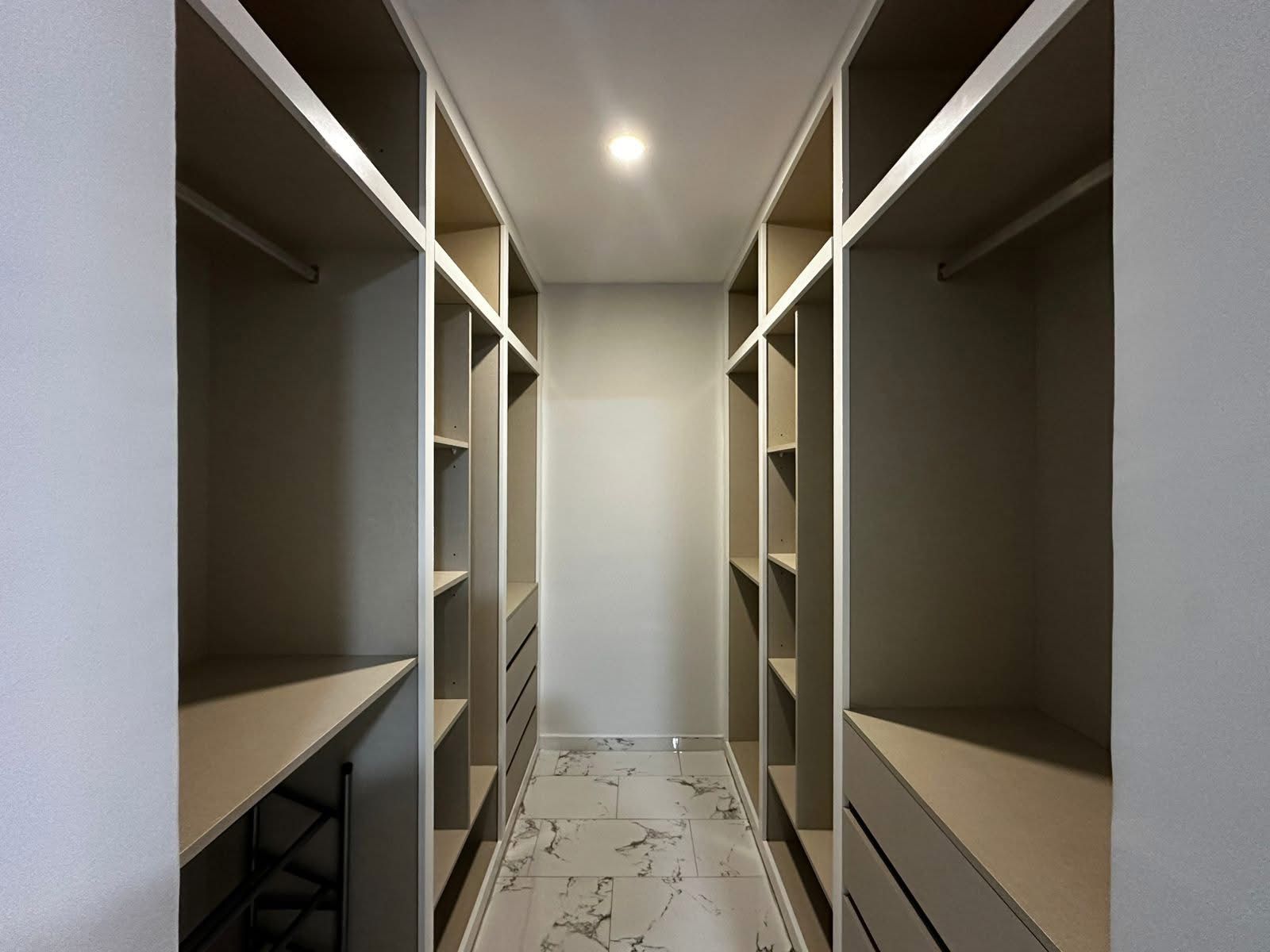 WhatsApp Image 2025-10-13 at 20.34.50 (1)