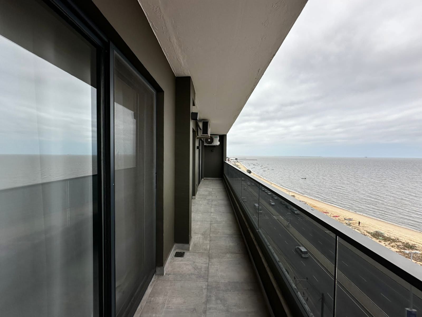 WhatsApp Image 2025-10-13 at 20.34.51 (2)