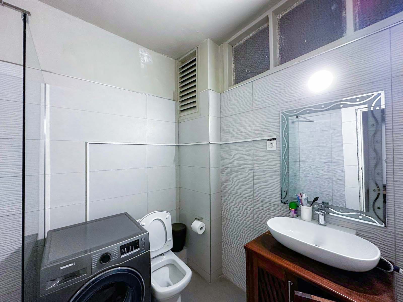 WhatsApp Image 2025-10-13 at 20.38.16 (2)